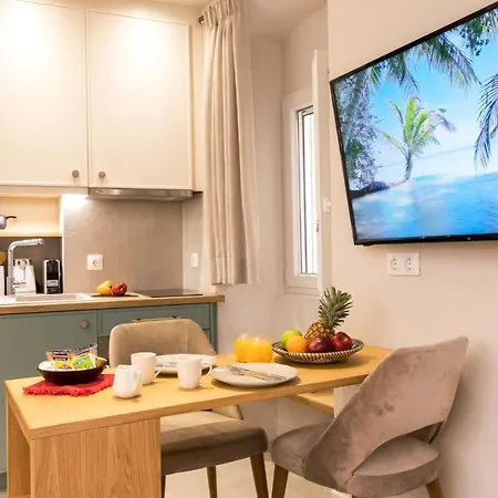 Magnolia Corfu * Corfu (city)